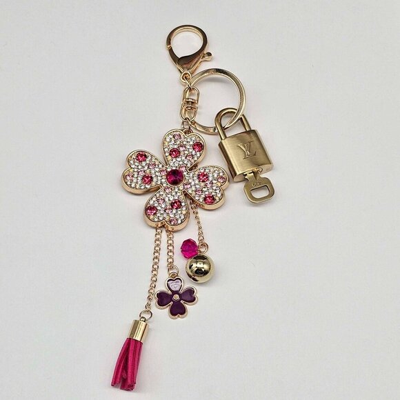 Authentic Louis Vuitton Lock & Key with unbranded Bagcharm, Keycharm, Keychain - Picture 1 of 12